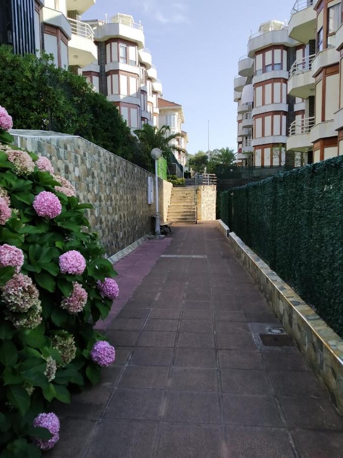 Апартаменти Comodo Apt 40M Playa . Ноха Екстер'єр фото